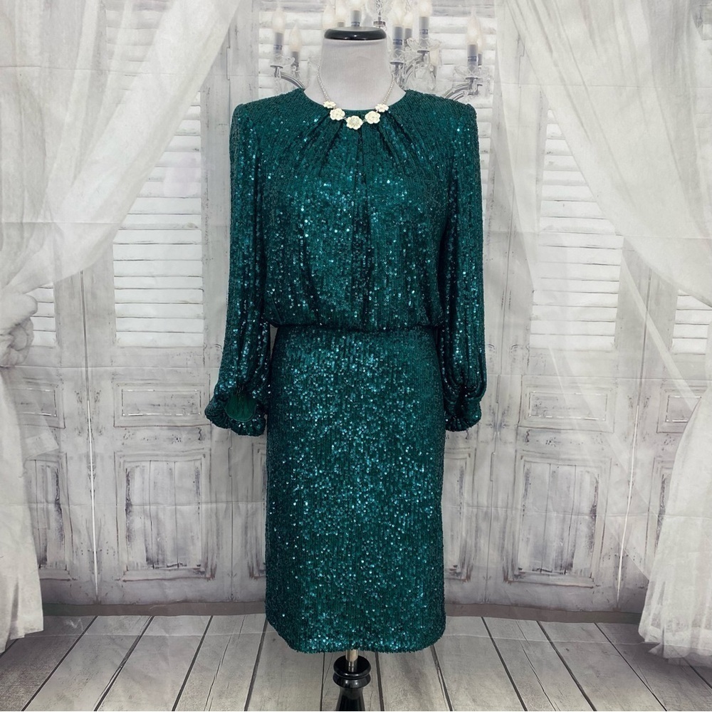 NWT Vince Camuto Size 6 Green 3/4 Balloon Sleeve Crew Neck Sequin Dress Sheath